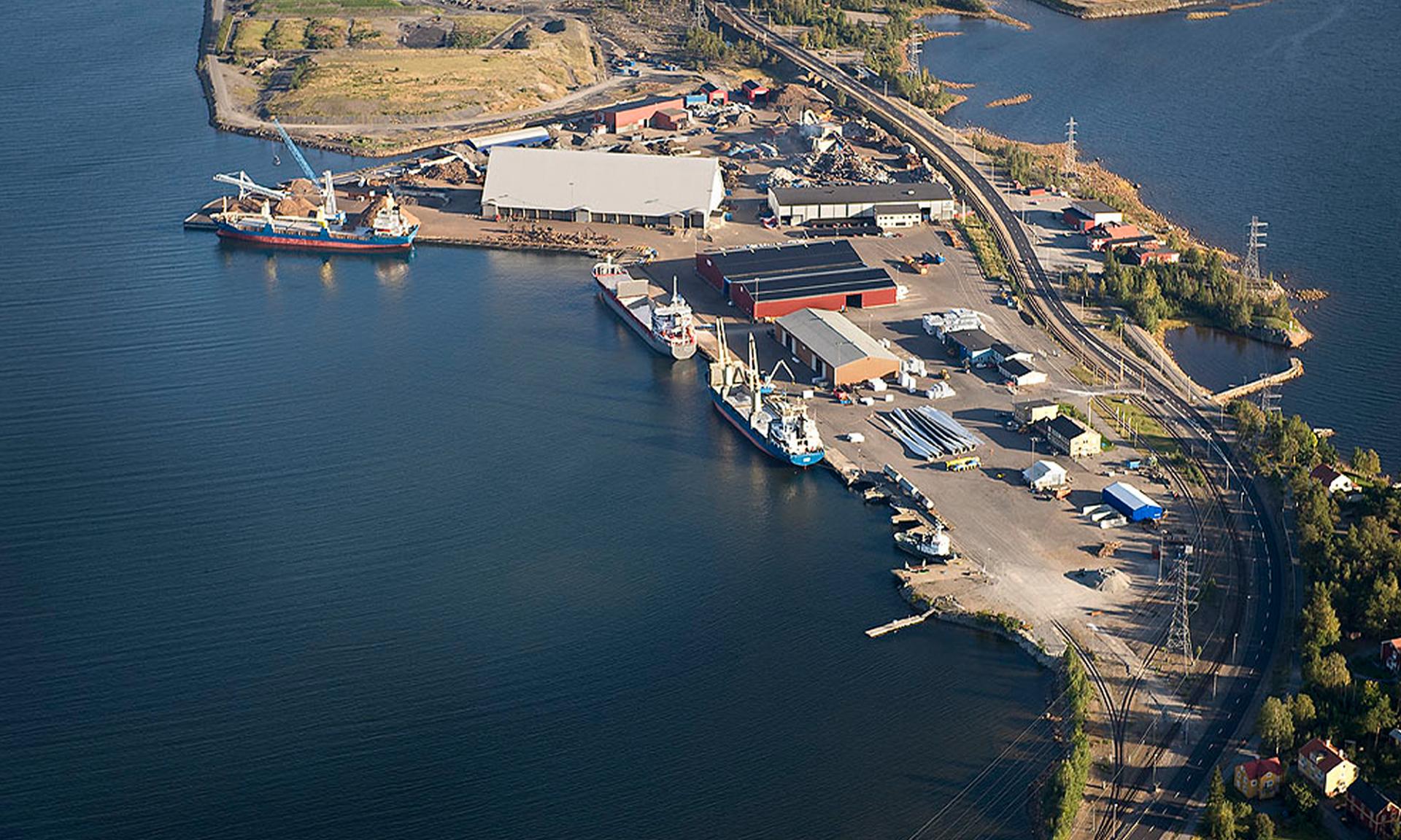 SKELLEFTEA PORT